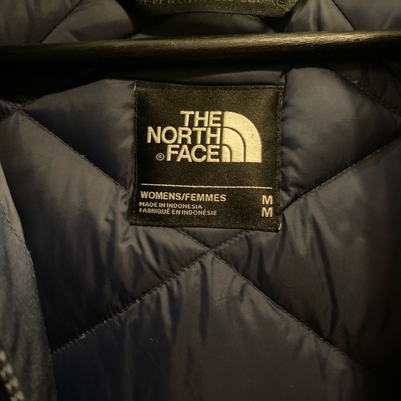 The North Face Far Northern Waterproof Parka - Picture 6 of 10